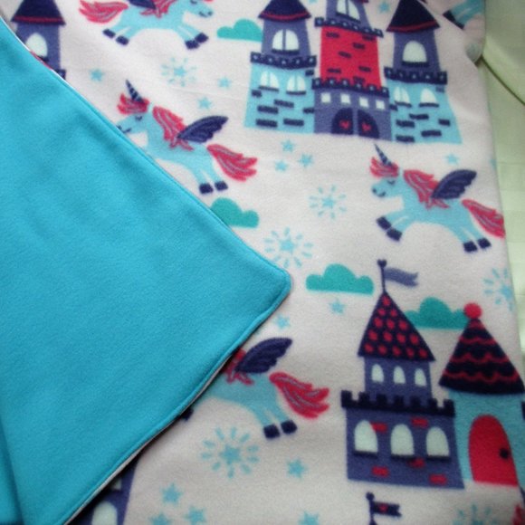 Princess castle fleece blanket soft blanket princess bedding unicorn bedding NWT - Picture 4 of 4